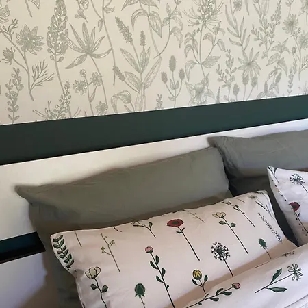 Bed & Breakfast By Mo